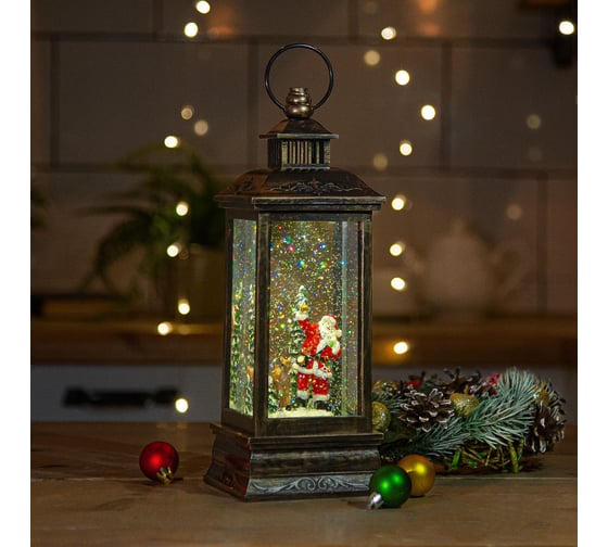 Изображение товара Новогодний фонарь Winter Glade Санта-Клаус около елки F209-1