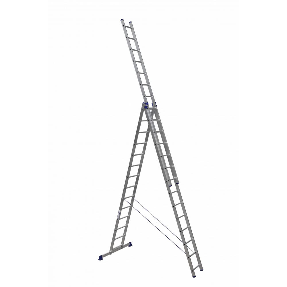 Универсальная алюминиевая трехсекционная лестница Алюмет лестница энкор 69688 трехсекционная 3х14 ступеней