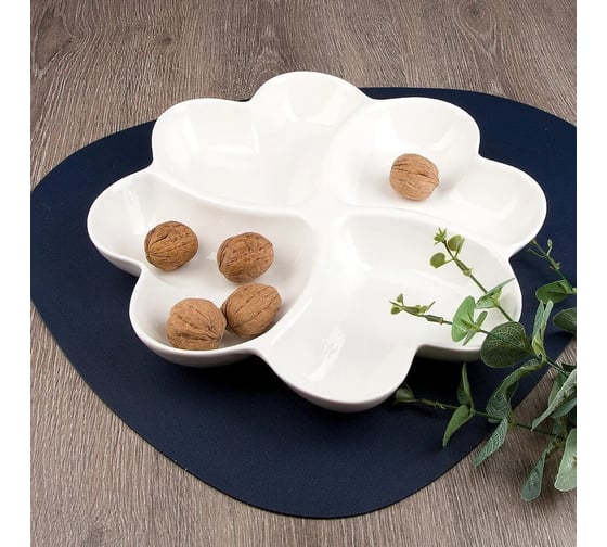 Изображение товара Менажница Nouvelle Маршмеллоу 4-х секционная, 30x30 см 0530298