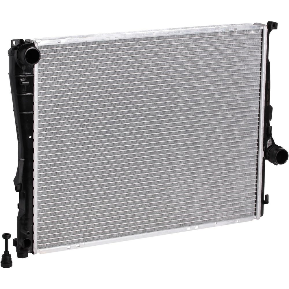 Изображение товара Радиатор охлаждения LUZAR LRc 26118 для BMW 3 E46