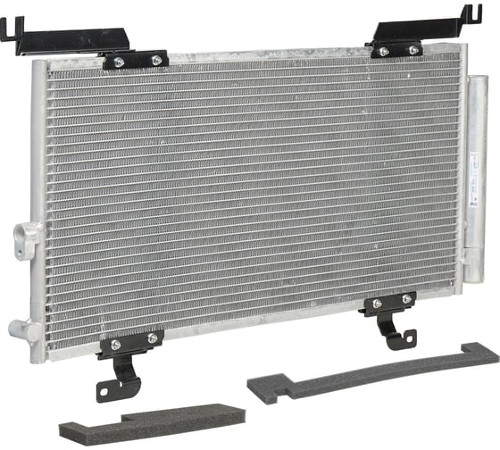 Изображение товара Радиатор кондиц. для а/м Subaru Outback LUZAR LRAC 2202