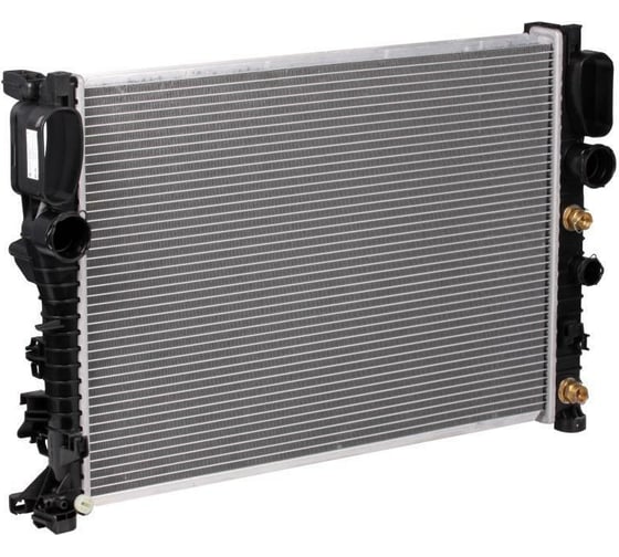 Изображение товара Радиатор охлаждения для автомобилей Mercedes E LUZAR LRc 15111