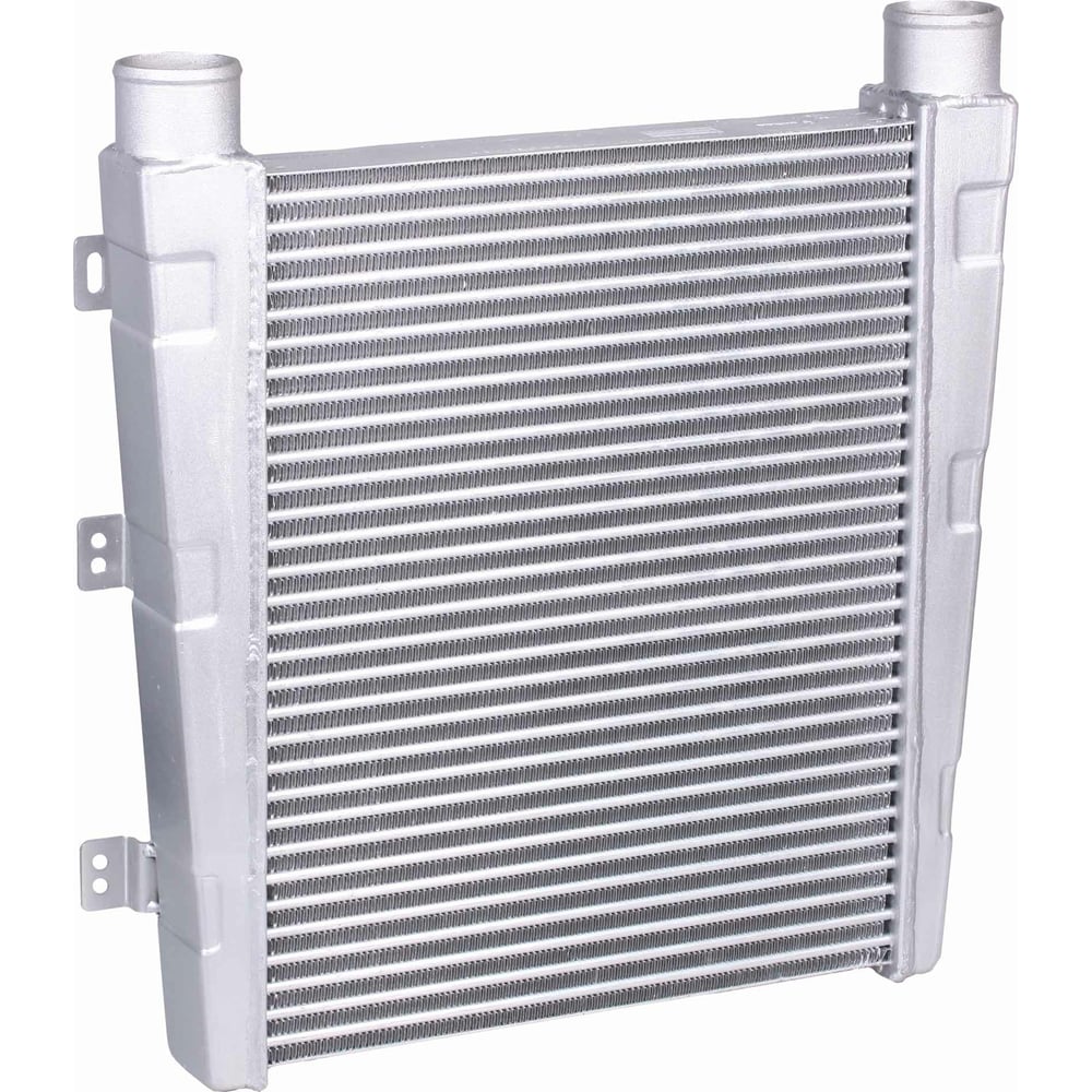 Изображение товара Радиатор интеркулера ОНВ для трактора МТЗ-2022 LUZAR LRIc 0622