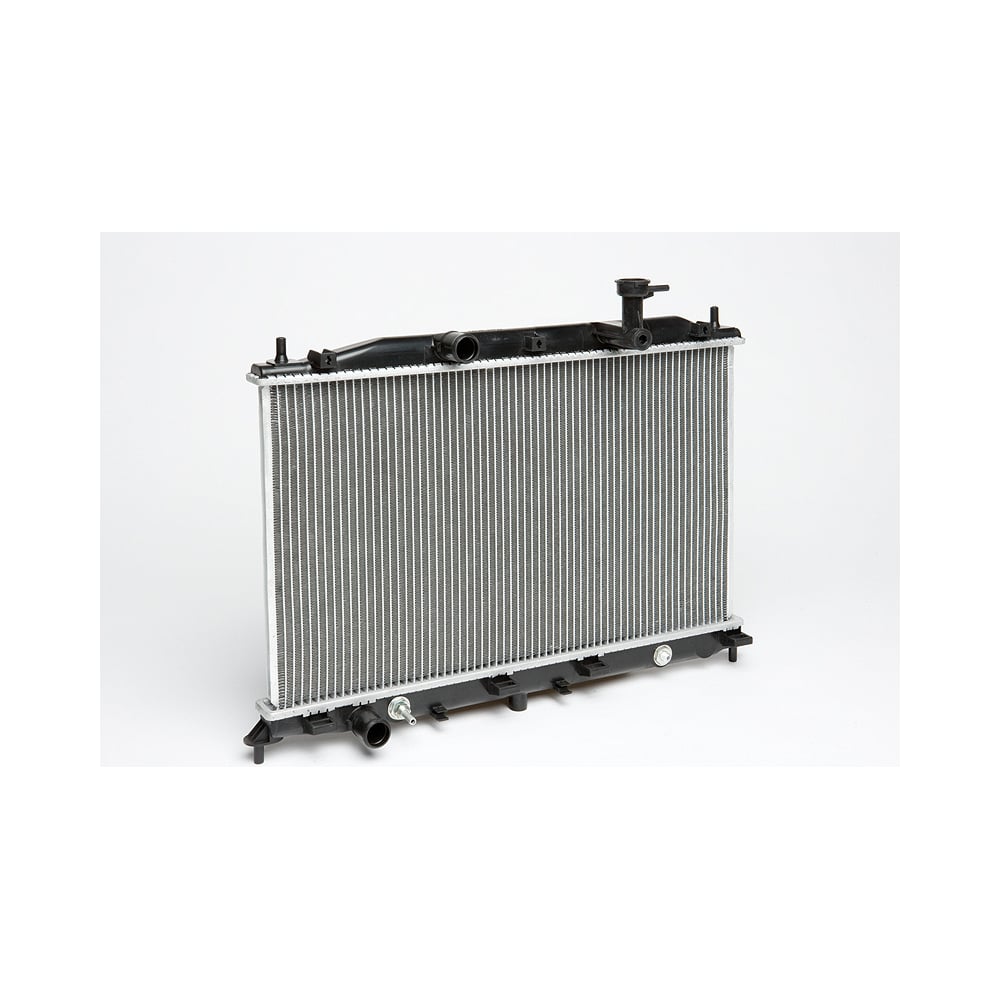 Изображение товара Радиатор охлаждения для Hyundai Verna LUZAR HUAc05350 алюминий