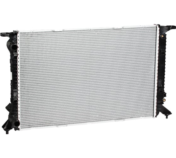 Изображение товара Радиатор охлаждения для автомобилей Audi A4/A6/Q3/Q5 MT/DSG LUZAR LRc 1880