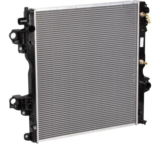 Изображение товара Радиатор охлаждения для автомобилей Toyota Land Cruiser Prado 150 3.0D LUZAR LRc 1972