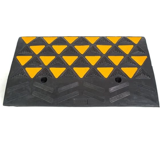 Изображение товара Резиновый съезд с бордюра ТЕХНОЛОГИЯ СР-150-1 средняя часть 0,6x0,15x0,36 м 0000001648