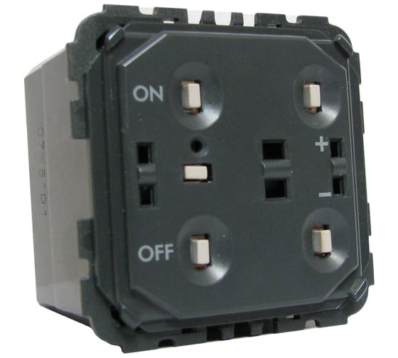 Изображение товара Светорегулятор Legrand 600 Вт 2 проводной без нейтрали Программа Celiane 230 В~ 067082