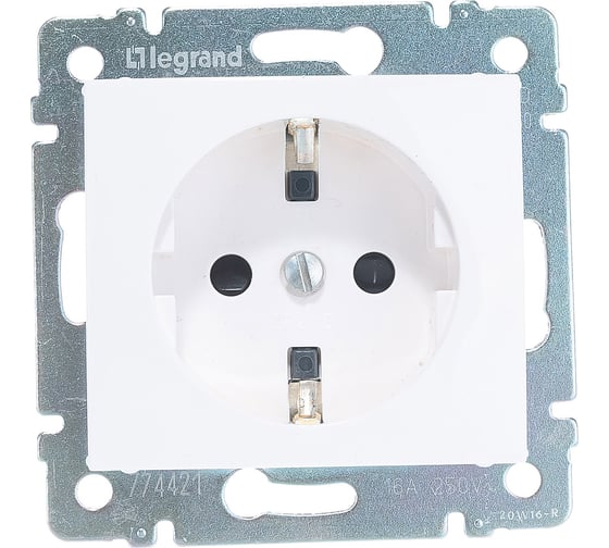 Изображение товара Розетка Legrand с заземлением Legrand Valena со шторками 16А 250В винтовые зажимы белый 774421