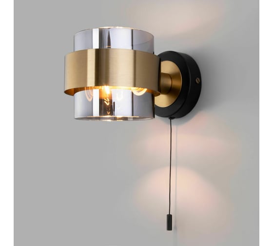 Изображение товара Настенный светильник Eurosvet 70127/1 черный/ дымчатый a060614