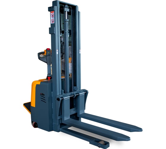 Изображение товара Штабелер самоходный Xilin 1,5 т 2,5 м CDD15K-EN 24/105 В/Ач с раздвижными вилами (с платформой) 1022686