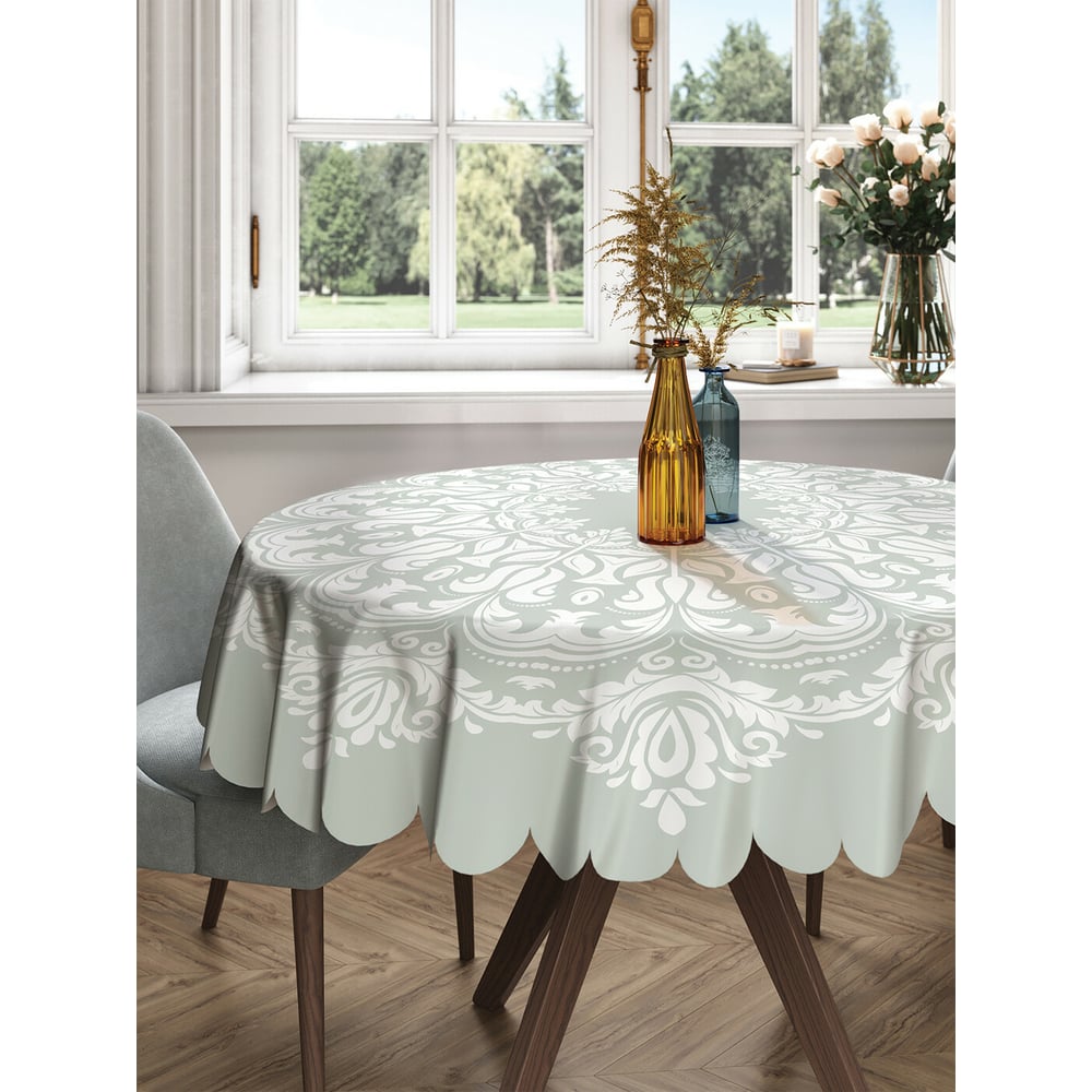 Изображение товара Круглая тканевая скатерть JOYARTY 150х150 см классический орнамент