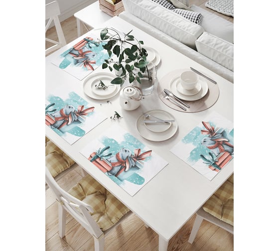 Изображение товара Комплект тканевых салфеток для сервировки стола JOYARTY "зайка с подарком", 32x46 см, 4 шт. np_419846