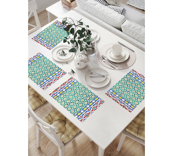 Изображение товара Комплект тканевых салфеток для сервировки стола JOYARTY "цветной орнамент", 32x46 см, 4 шт. np_12320