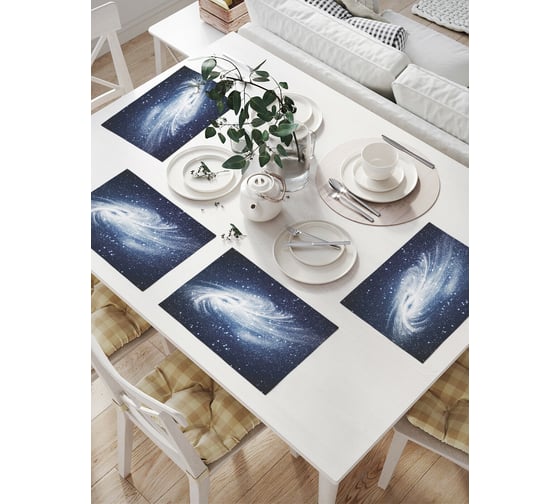 Изображение товара Комплект тканевых салфеток для сервировки стола JOYARTY "глубины космоса", 32x46 см, 4 шт. np_14496