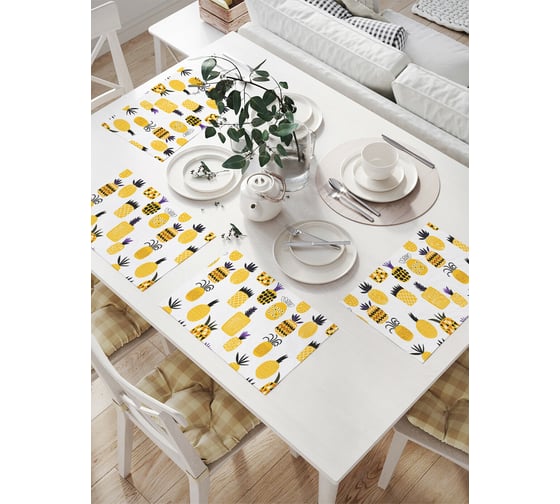 Изображение товара Комплект тканевых салфеток для сервировки стола JOYARTY "ароматный ананас", 32x46 см, 4 шт. np_55144