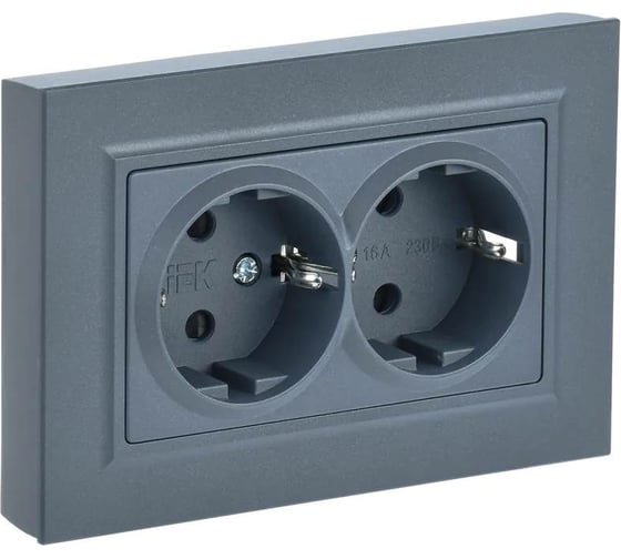 Изображение товара 2-местная розетка IEK Brite рсш12-3-брм с заземлением, с защитными шторками, 16А, в сборе, маренго BR-R24-16-K35-F