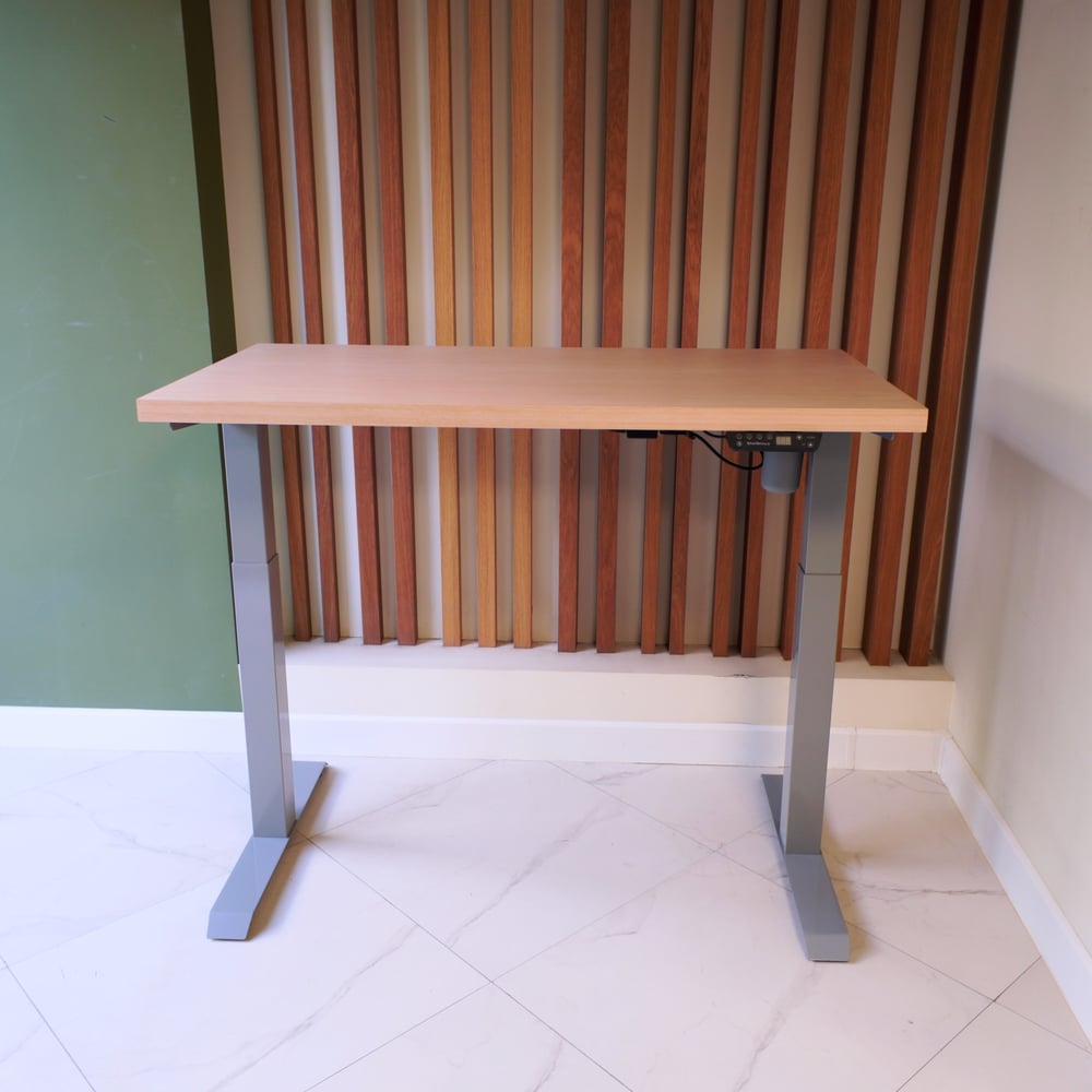 Изображение товара Стол с регулируемой высотой StolStoya МОТОР UP 160x80 см, серый и беленый дуб