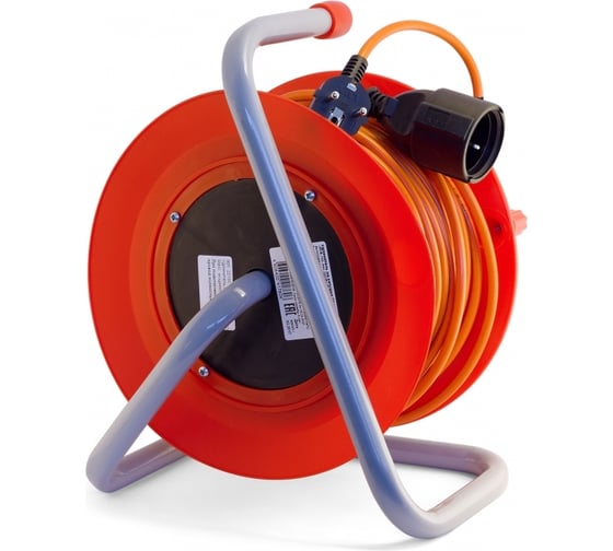 Изображение товара Силовой удлинитель на катушке К1-Е-40 ПВС 3x0.75 40м с заземлением LUX 4606400417613