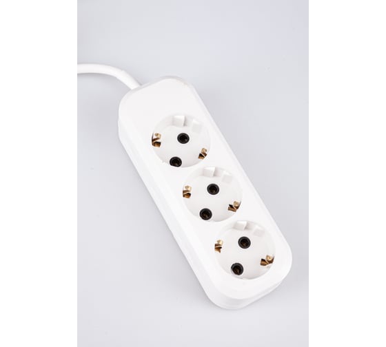 Изображение товара Удлинитель МПП УДЛИНИТЕЛЬ У1-3-10 ПВС, 3х0,75, 3гнезда, 10м, с заземлением 999000000003101