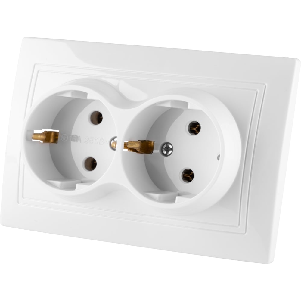 Изображение товара Двойная белая розетка 2П+З 16А 250В серия Таймыр SQ1814-0014