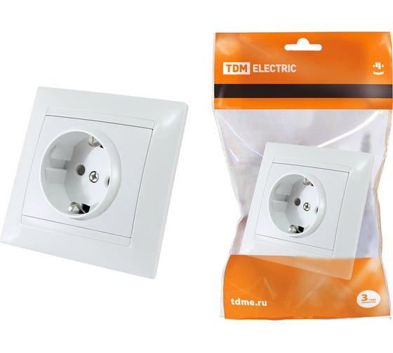 Изображение товара Розетка с защитной шторкой, белая  2П+З 16А 250В TDM ELECTRIC Лама SQ1815-0011