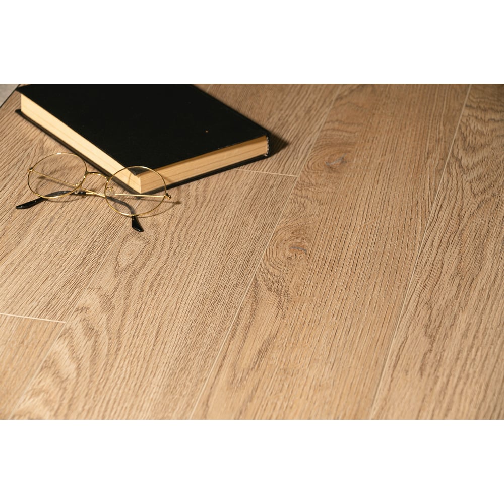 Изображение товара Виниловый ламинат Bonkeel Style SPC Click водостойкий дуб Стоктон 1200x125 мм
