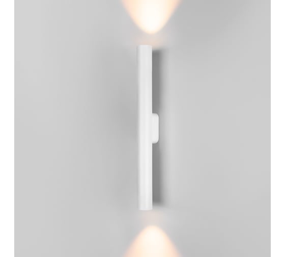 Изображение товара Настенный светодиодный светильник Elektrostandard langer белый a061985