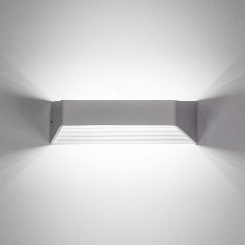 Изображение товара Светодиодное бра Citilux Декарт CL704320 белое современное накладное