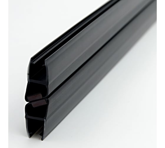 Изображение товара Магнитный уплотнительный профиль SERVICE PLUS 135 скошенный угол, для стекла 8 мм, 2500 мм, premium PVH04-904BKL8
