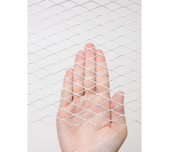 Изображение товара Cетка просечно-вытяжная Фабрика сеток "Железный слон" для клеток, вентиляции, защитная стороны ячейки 14x14 мм, толщина перемычки 0.7x1.5 мм, рулон 1.25x6 м, оцинкованная ЦПВС / ПВЛ PVS000144 AP14-14-0.7x1.5-1.25-6Z