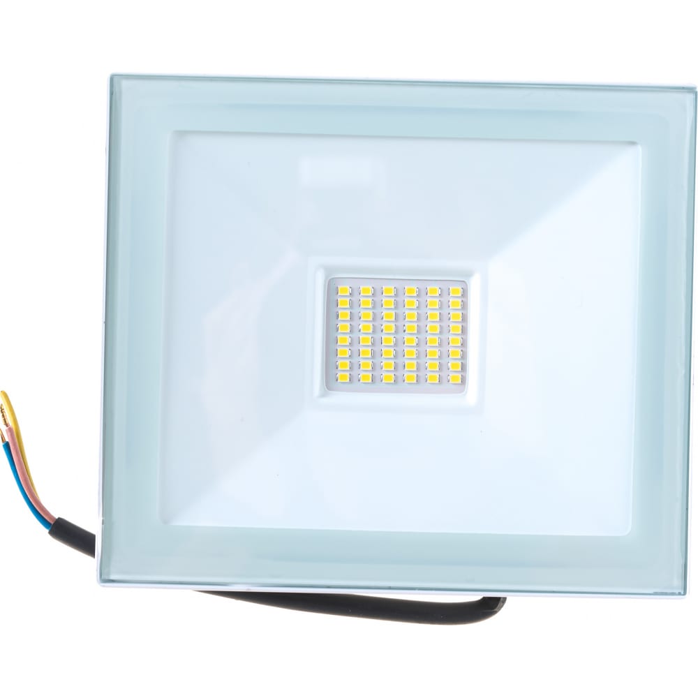 фото Светодиодный прожектор saffit sfl90-50 2835smd, 50w 6400k ac220v/50hz ip65, белый в компактном корпусе 55073