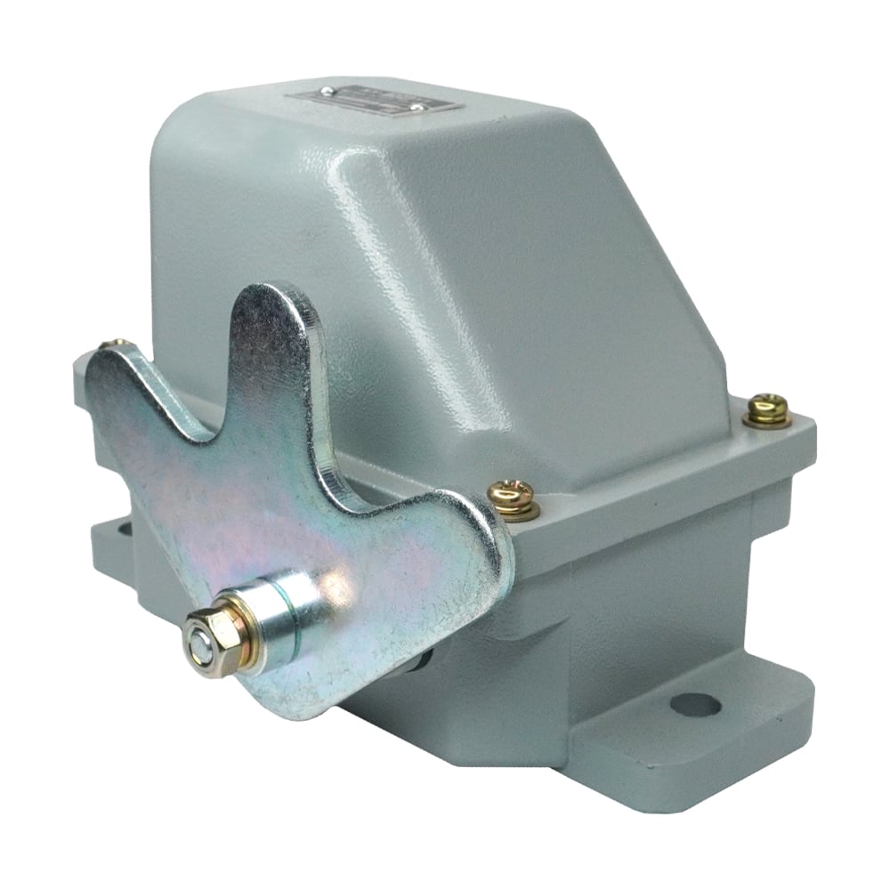 Изображение товара Концевой выключатель Электротехник КУ-704 У1 W-образный рычаг, IP54, 10А