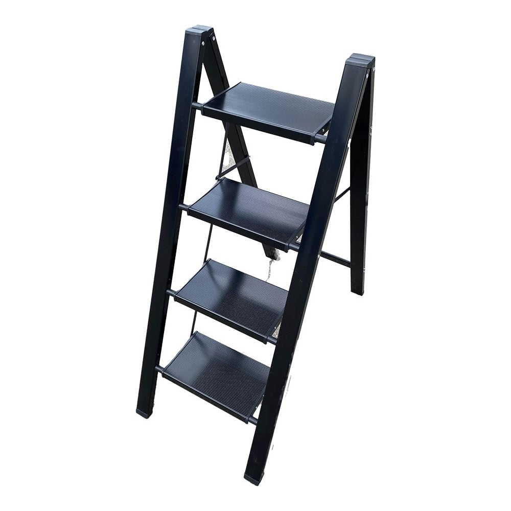 Изображение товара Стремянка алюминиевая SevenBerg Milano 4 широкие ступени черная