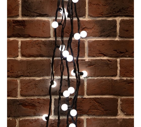 Изображение товара Гирлянда Neon-Night Мультишарики, диаметр 23 мм, 10м, 80 LED белый, черный каучук, IP67, нужен блок питания 303-595