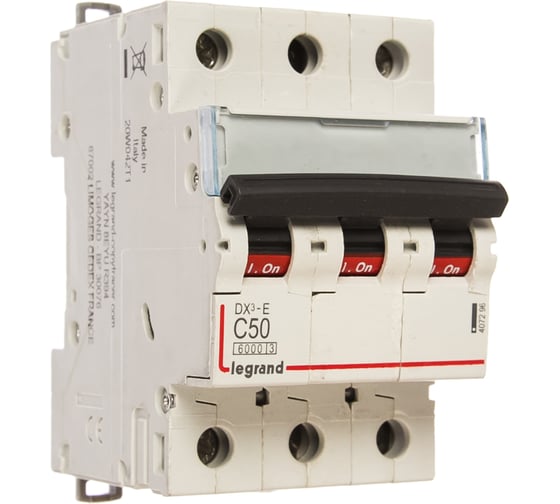 Изображение товара Автоматический выключатель Legrand DX³-E 6000 6 кА тип характеристики C 3П 230/400 В~ 50 А 3 модуля 407296