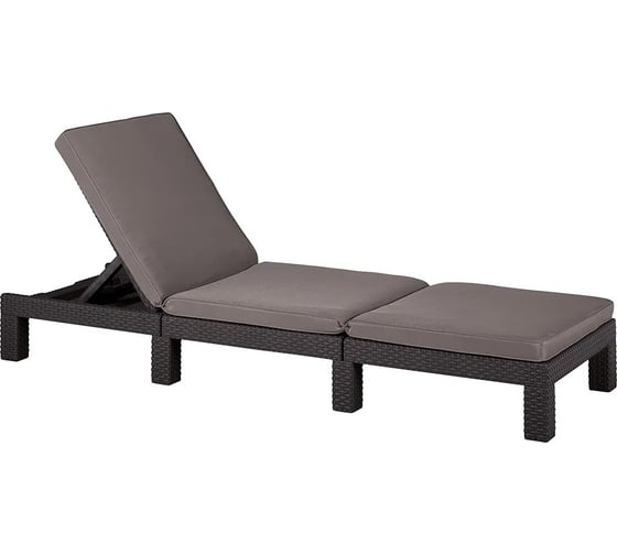 Изображение товара Шезлонг Keter Daytona Delux коричневый 258814