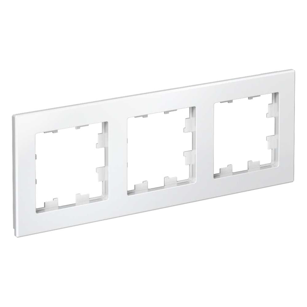 Изображение товара Рамка Systeme Electric 3-м ATLAS DESIGN универс. белая