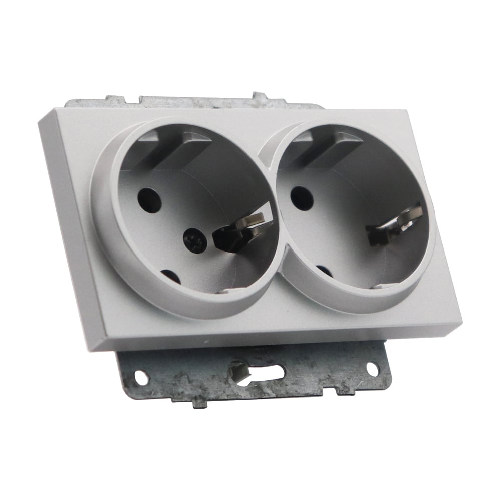 Изображение товара Механизм 2-ой розетки с заземлением Ovivo QUANTUM серебро 600-000310-907