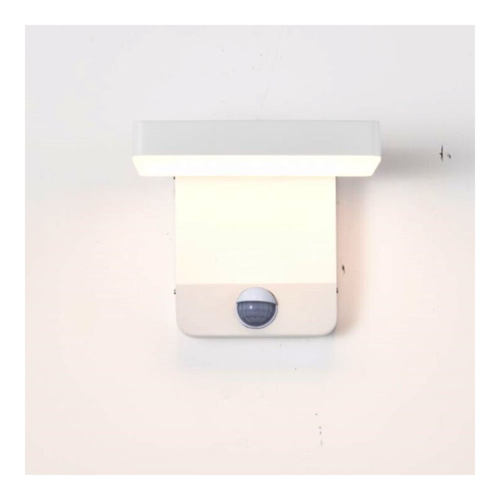 Изображение товара Настенный уличный светильник MANTRA Cooper 8476 IP54 мощность 20 Вт