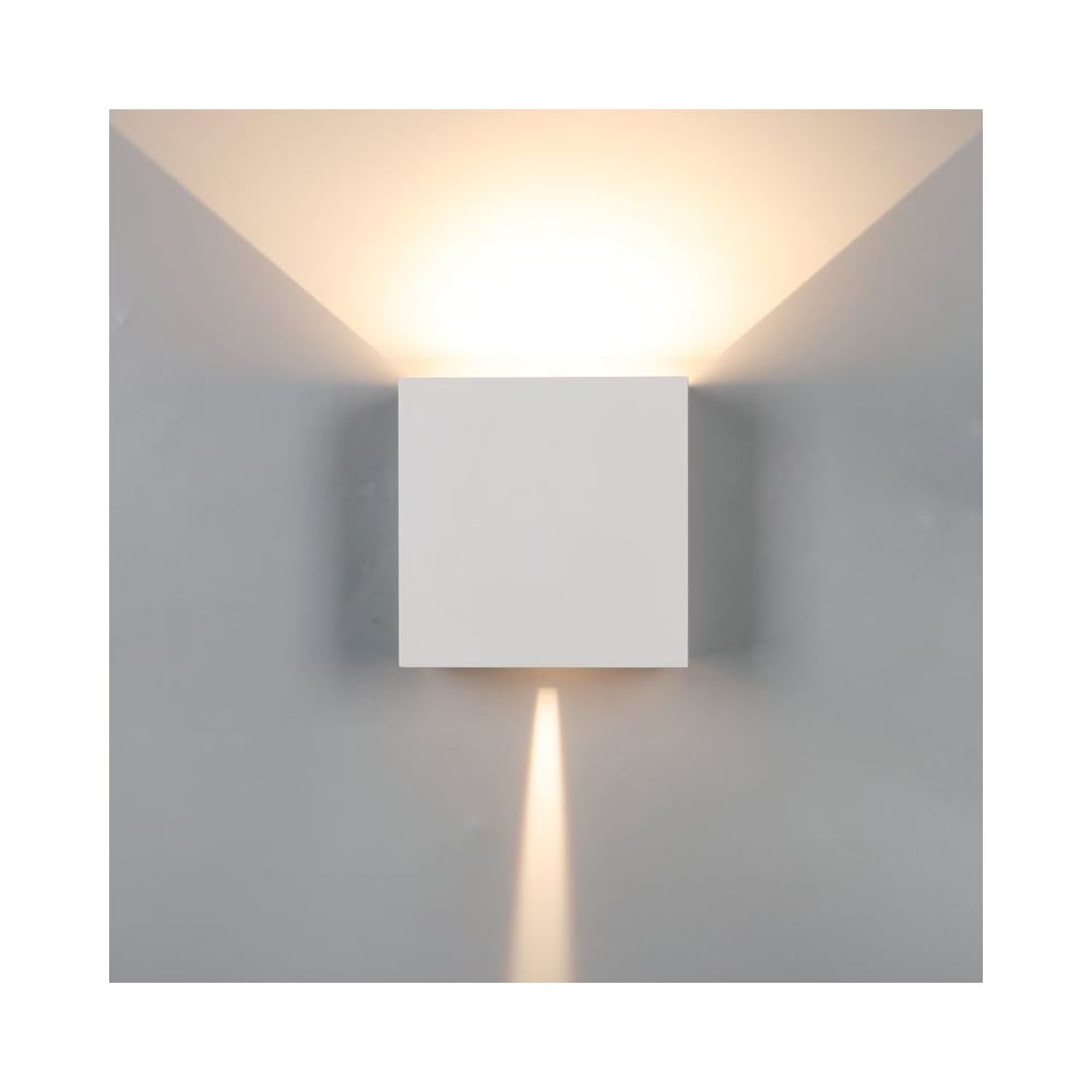 Изображение товара Настенный уличный светильник MANTRA davos xl 8610 20 Вт IP54 белый алюминий