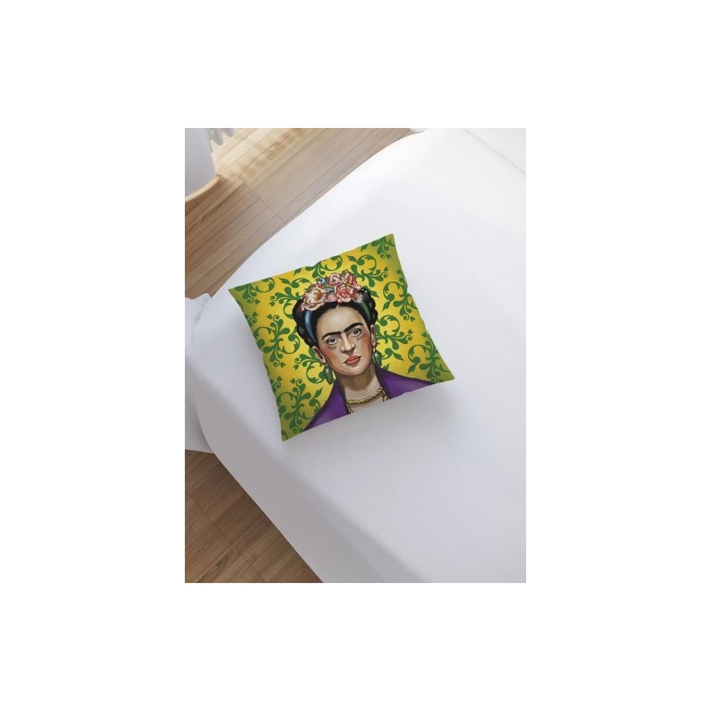 Изображение товара Декоративная наволочка JoyArty Загадочная Фрида 45x45 см молния яркий дизайн
