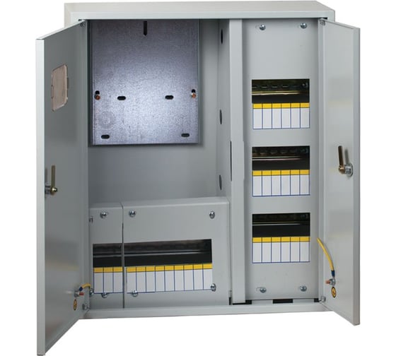 Изображение товара Учетно-распределительный навесной щит EKF ЩРУн-3/48о IP31 2-х дверный с окном 580х620х165 mb23-3/48-2