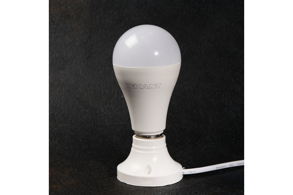 Светодиодная лампа REXANT Груша A60 205 Вт E27 1948 лм 2700 K теплый свет 604-013
