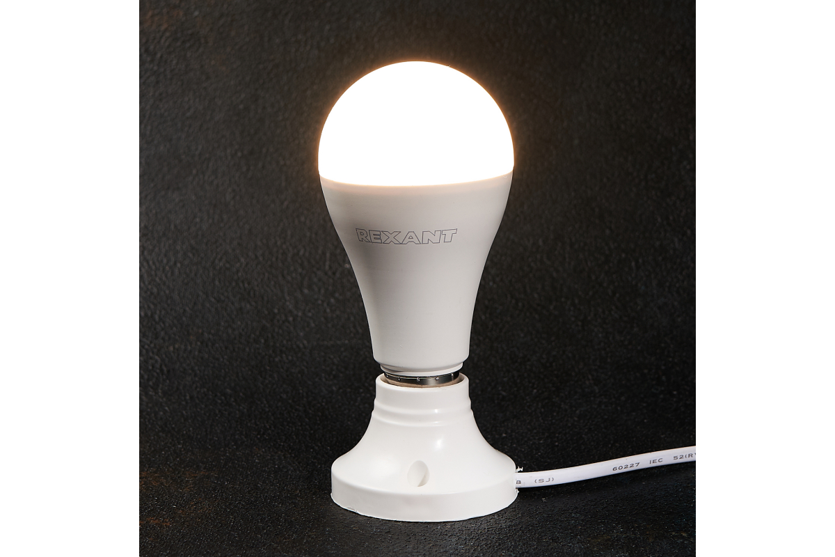 Светодиодная лампа REXANT Груша A60 205 Вт E27 1948 лм 2700 K теплый свет 604-013
