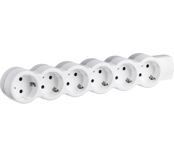Многорозеточный блок Legrand''Стандарт'' 6 x 2К+З поставляется без кабеля 695019 1