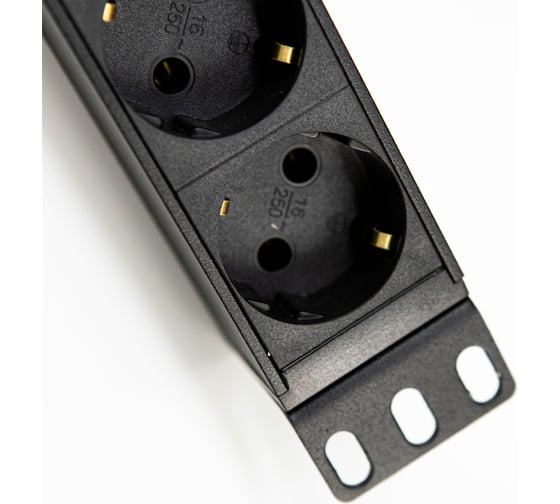 Блок розеток SYSMATRIX 19 PDU 8 розеток, 10 A, гнездо под шнур PD 19.08SCH-IS-1.10