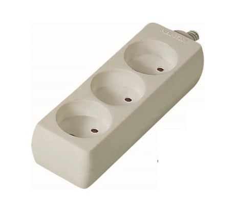 Розеточная колодка General Lighting Systems пластик 16А 3 места без заземления без выключателя белая IP20 GSB-16-3-IP20 470017