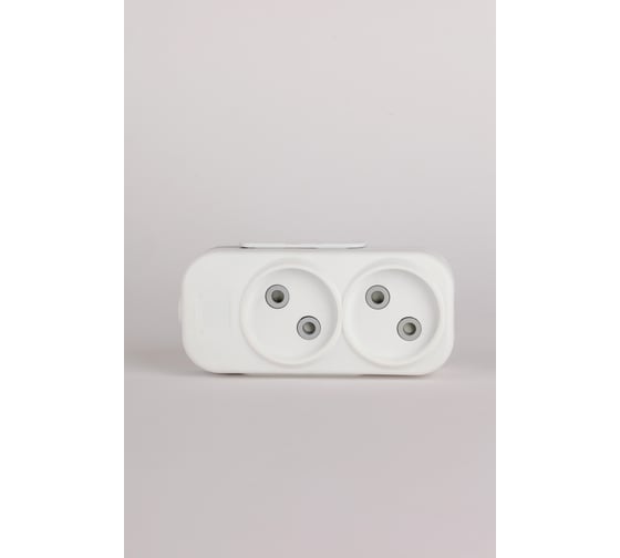 Колодка ELBI Myra 2вх с защитными шторками 527-010200-200