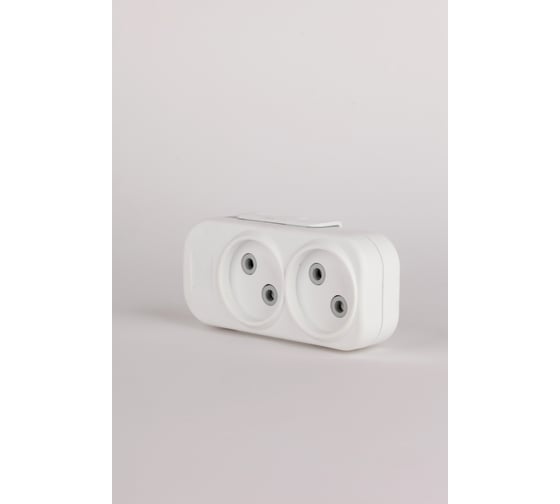 Колодка ELBI Myra 2вх с защитными шторками 527-010200-200